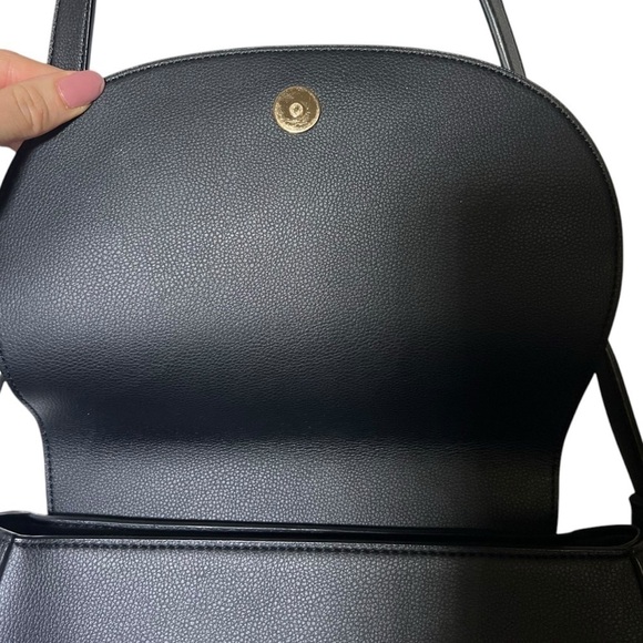 Angela Roi Black Morning Crossbody Bag - Picture 5 of 8